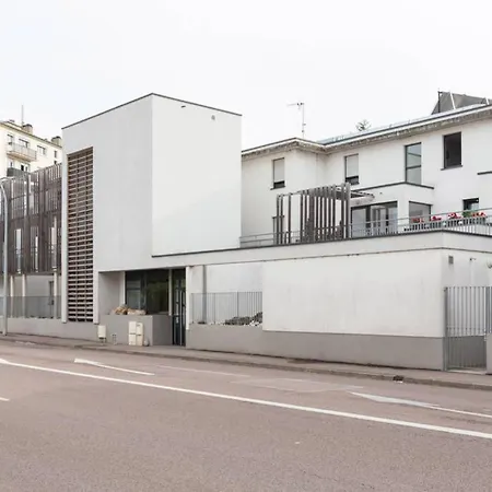 شقة Le Funky - 5' Centre - Entree Autonome - Bein - Shopping - Wifi - Netflix - Nigloland تروي