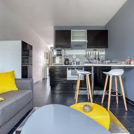 Le Funky - 5' Centre - Entree Autonome - Bein - Shopping - Wifi - Netflix - Nigloland شقة *